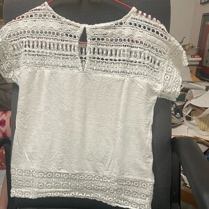 Women’s Ann Taylor See Through Lace White Shirt, Size Small.